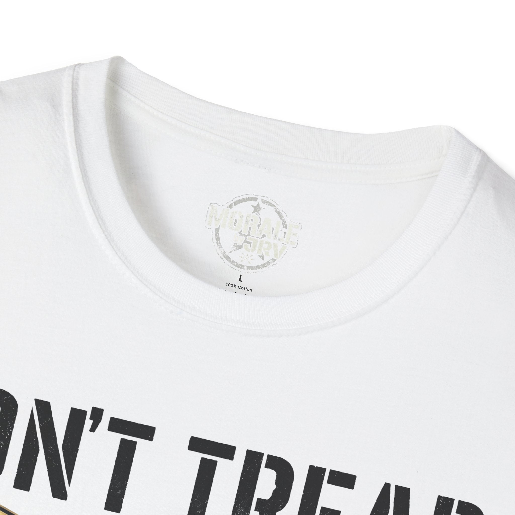 White crew-neck T-shirt collar with brand logo and 100% cotton label