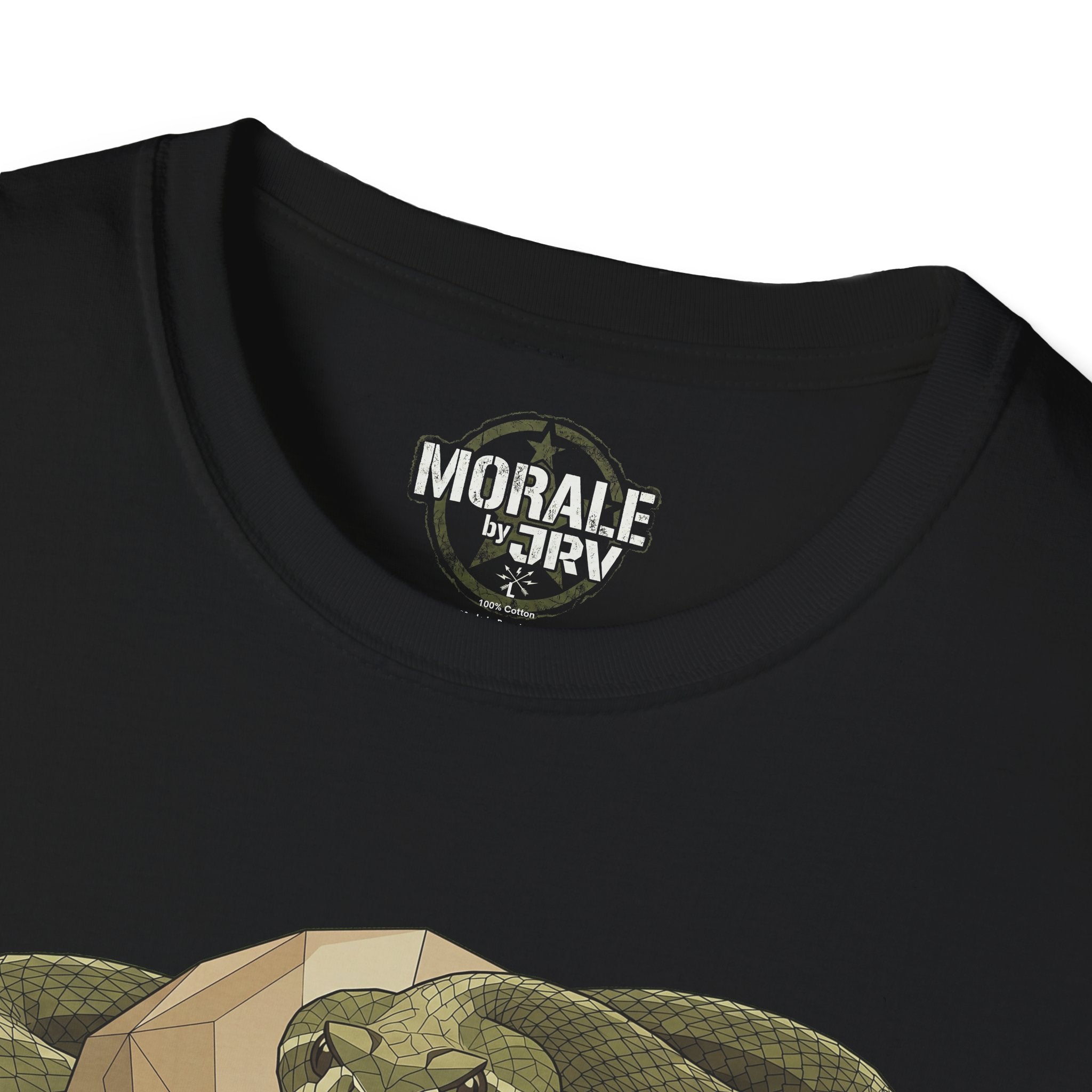 Snake skull T-shirt, black collar label detail