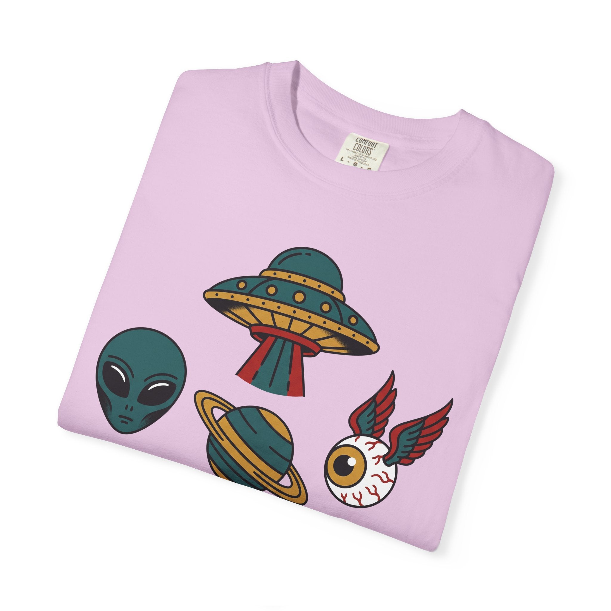 Light lavender crew-neck T-shirt with alien, UFO, and red-wing cat graphic