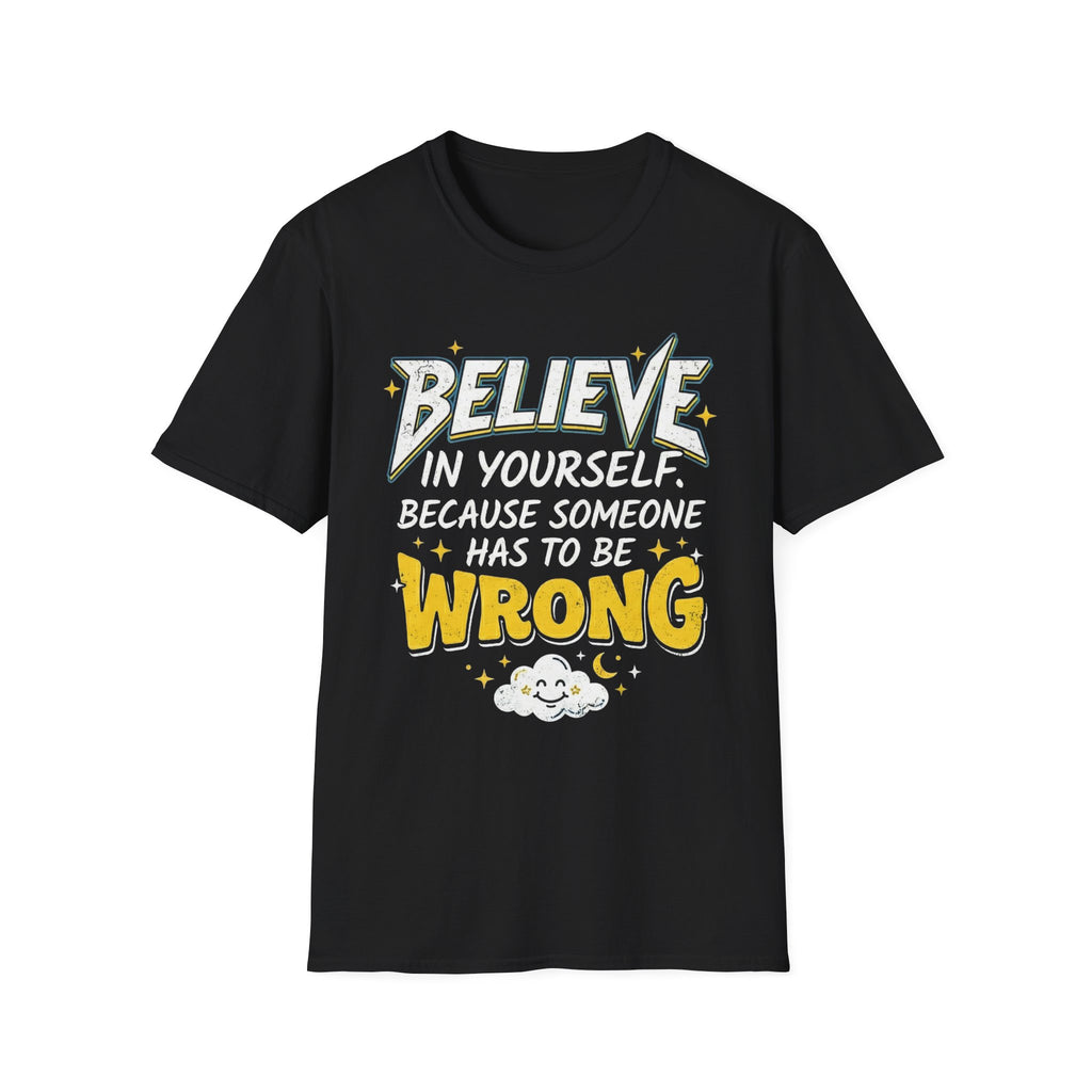 Camiseta negra con texto “BELIEVE IN YOURSELF…” y estrellas con nubes
