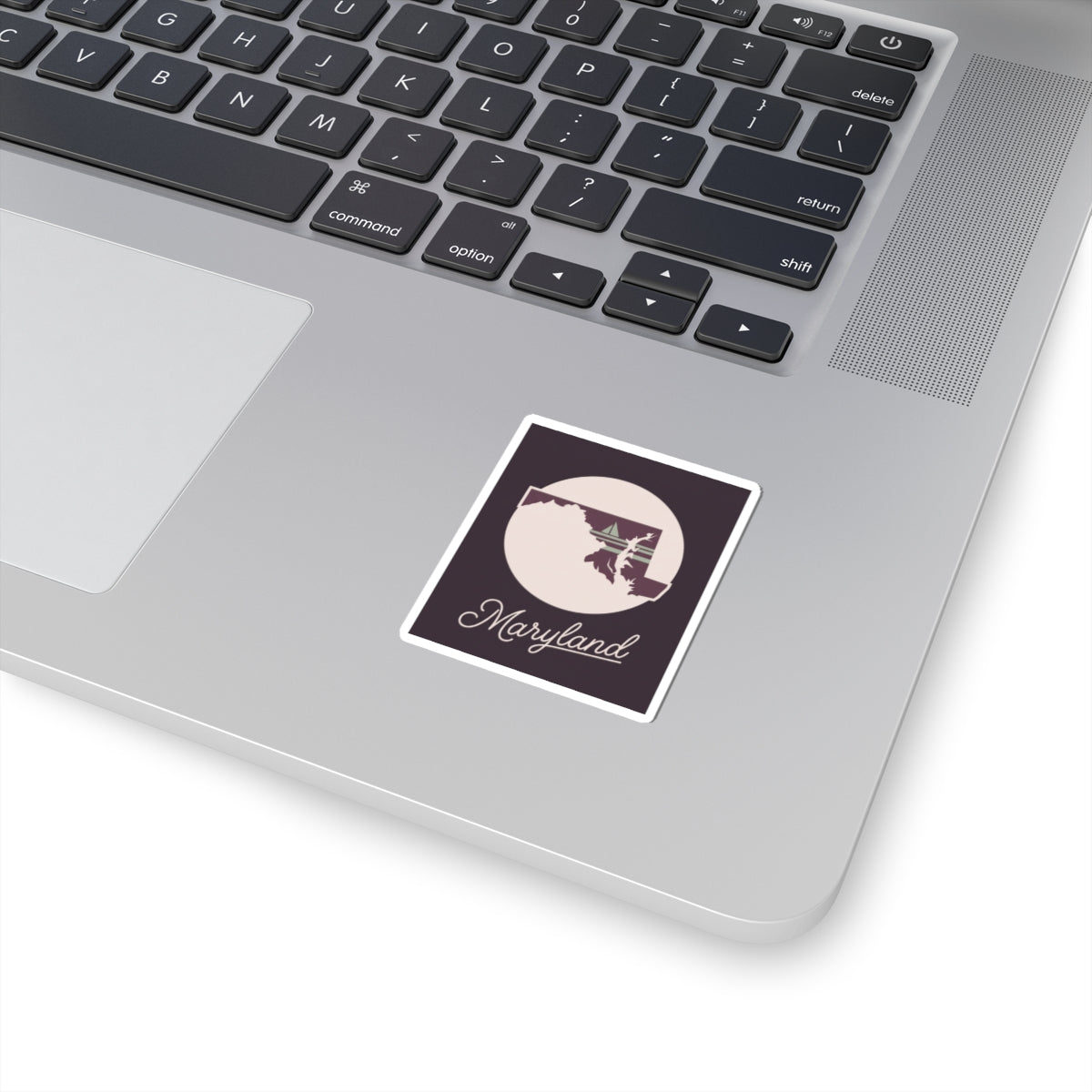 Maryland state silhouette sticker, mauve square with state outline and script
