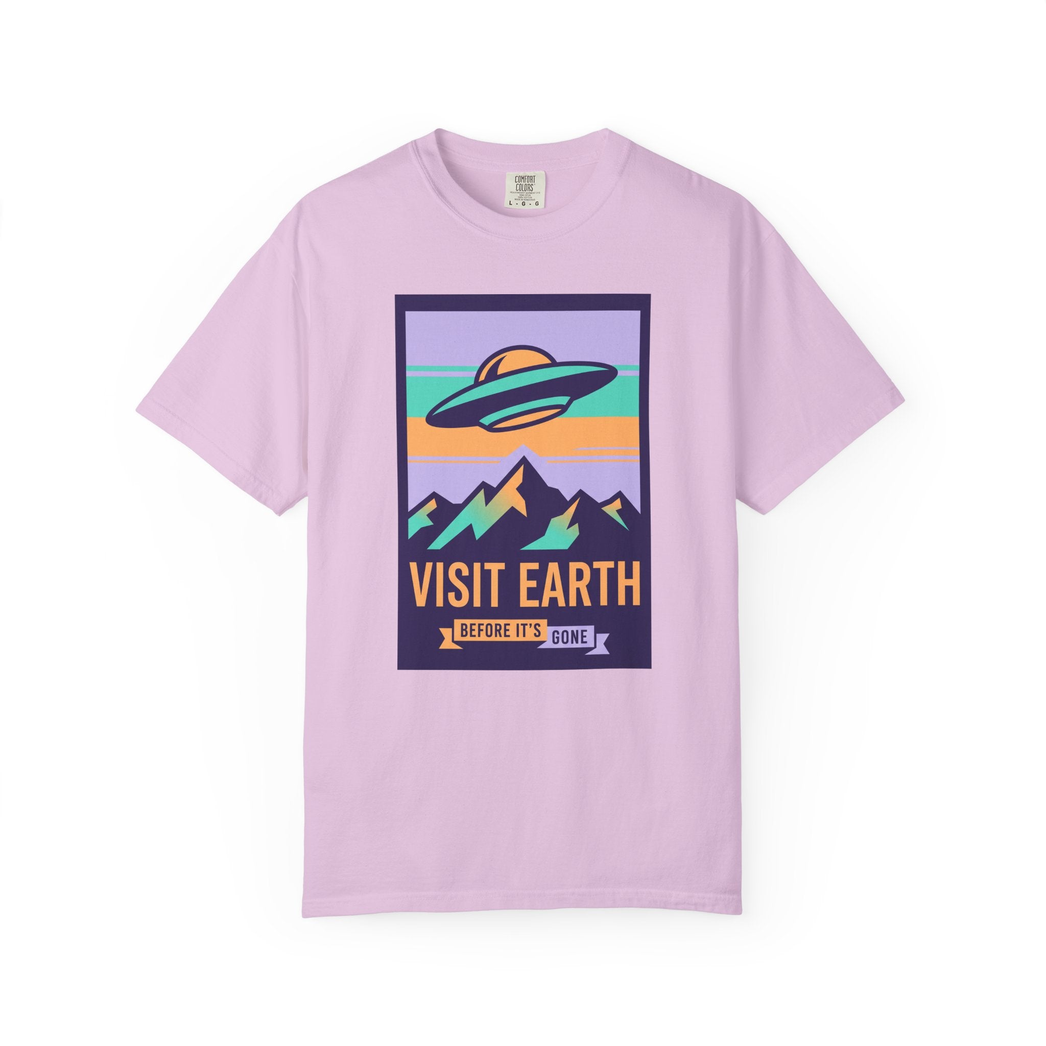 T-shirt with 'Visit Earth' UFO over mountains graphic, light lavender