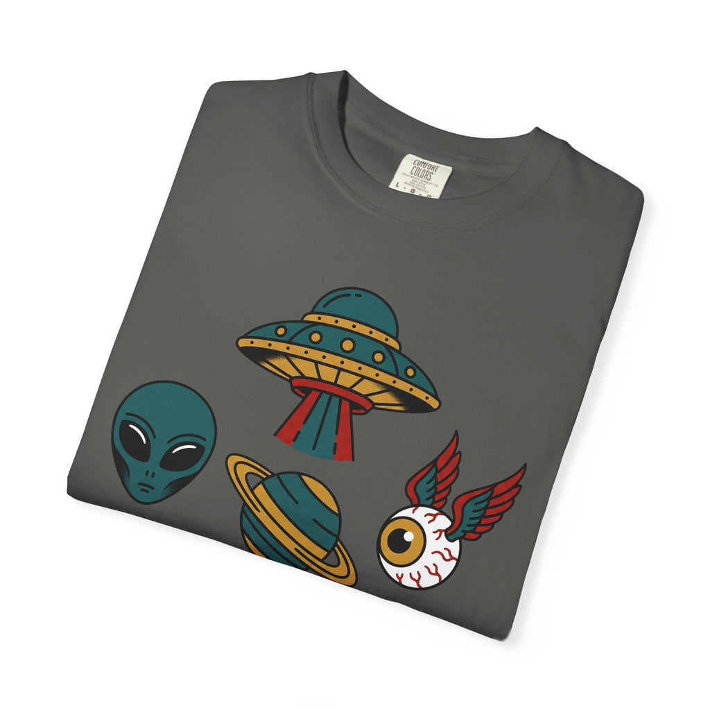 Alien UFO patchwork graphic T-shirt, charcoal short-sleeve with UFO and alien face print