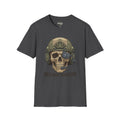 Dunkelgraues T-Shirt mit Totenkopf im taktischen Helm und „Ugly But Effective“