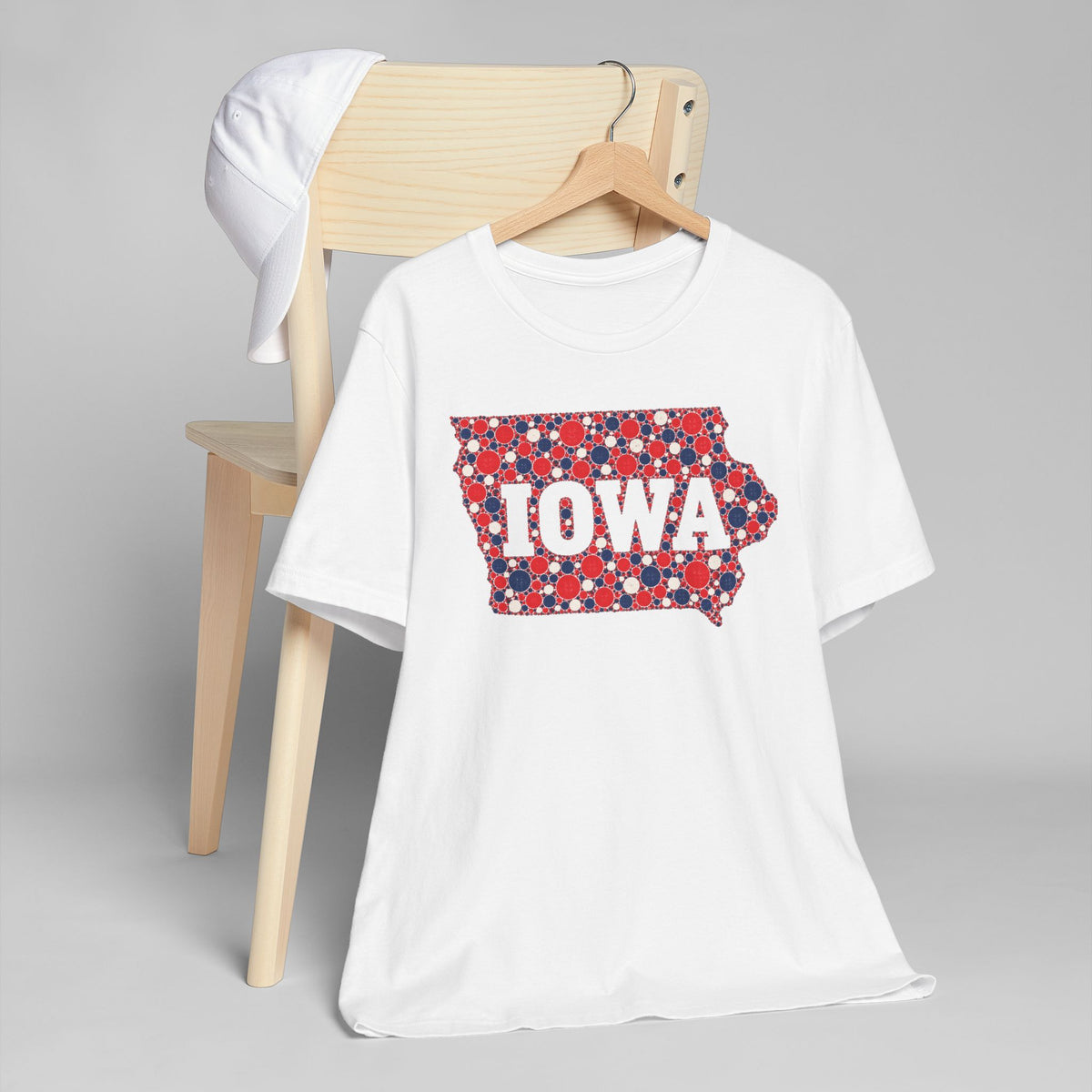 Iowa State Floral Pattern T-Shirt | Red White and Blue Iowa Outline Graphic Tee