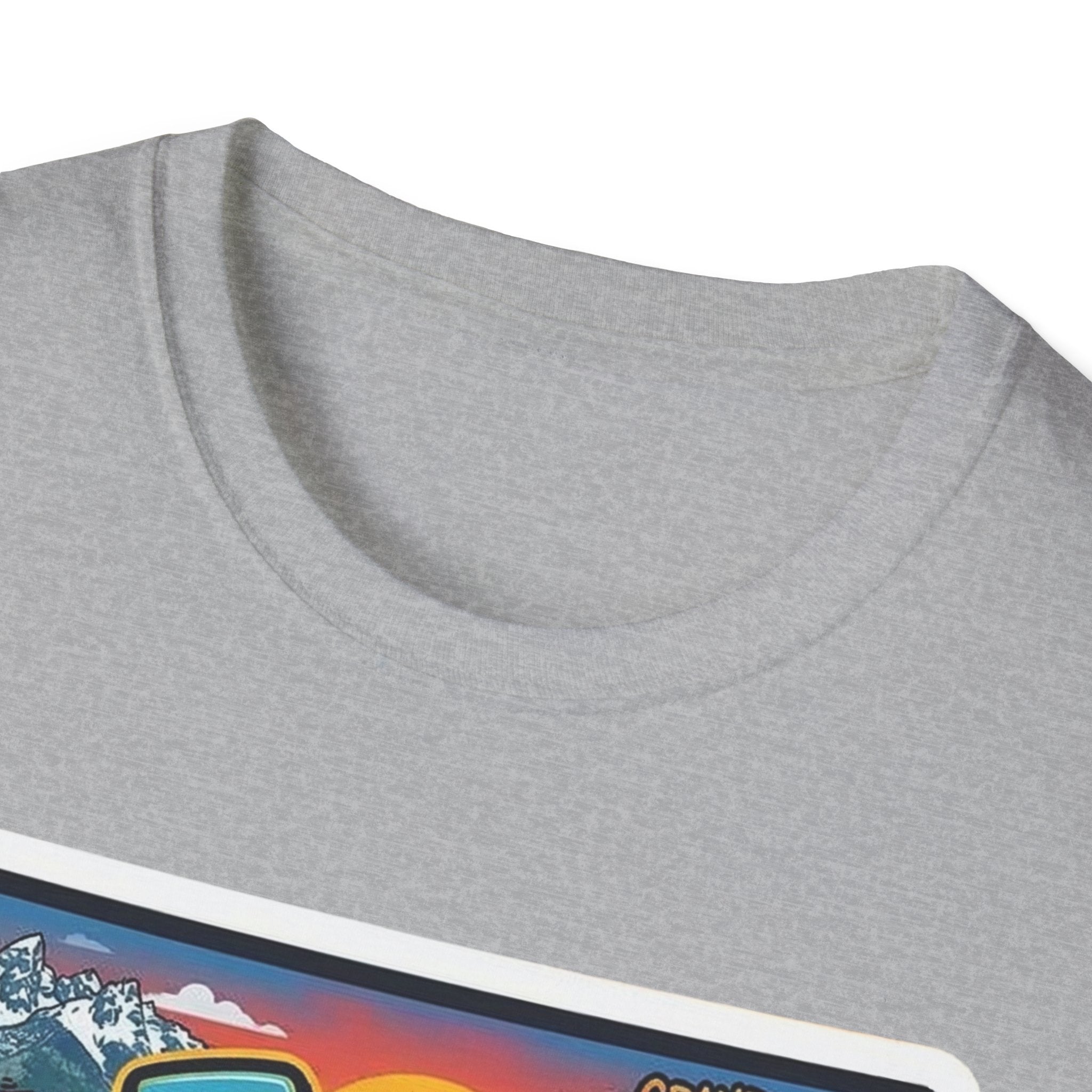I Am Wyoming T-shirt, sport grey crew neck close-up