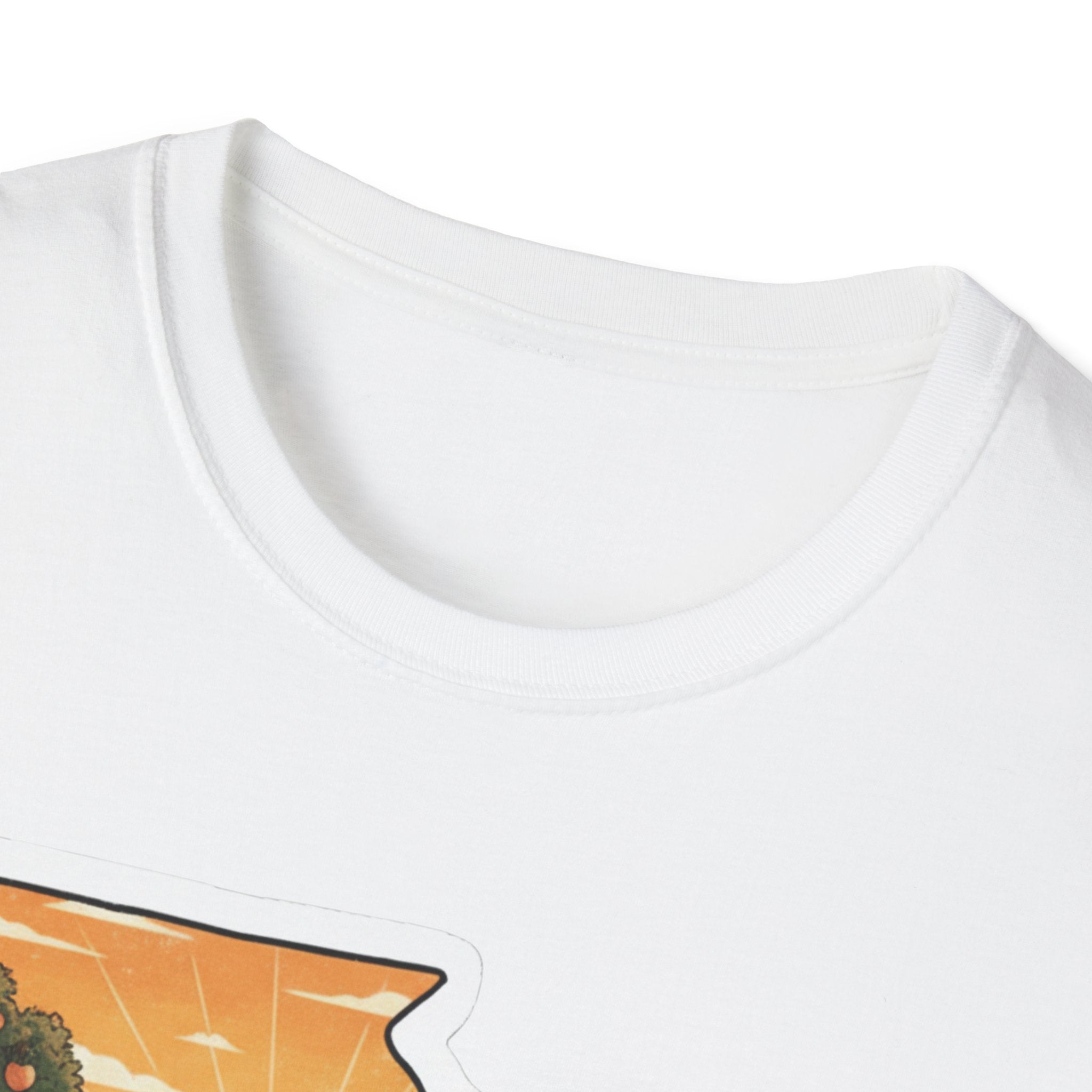 White T-shirt crew neck with ribbed collar