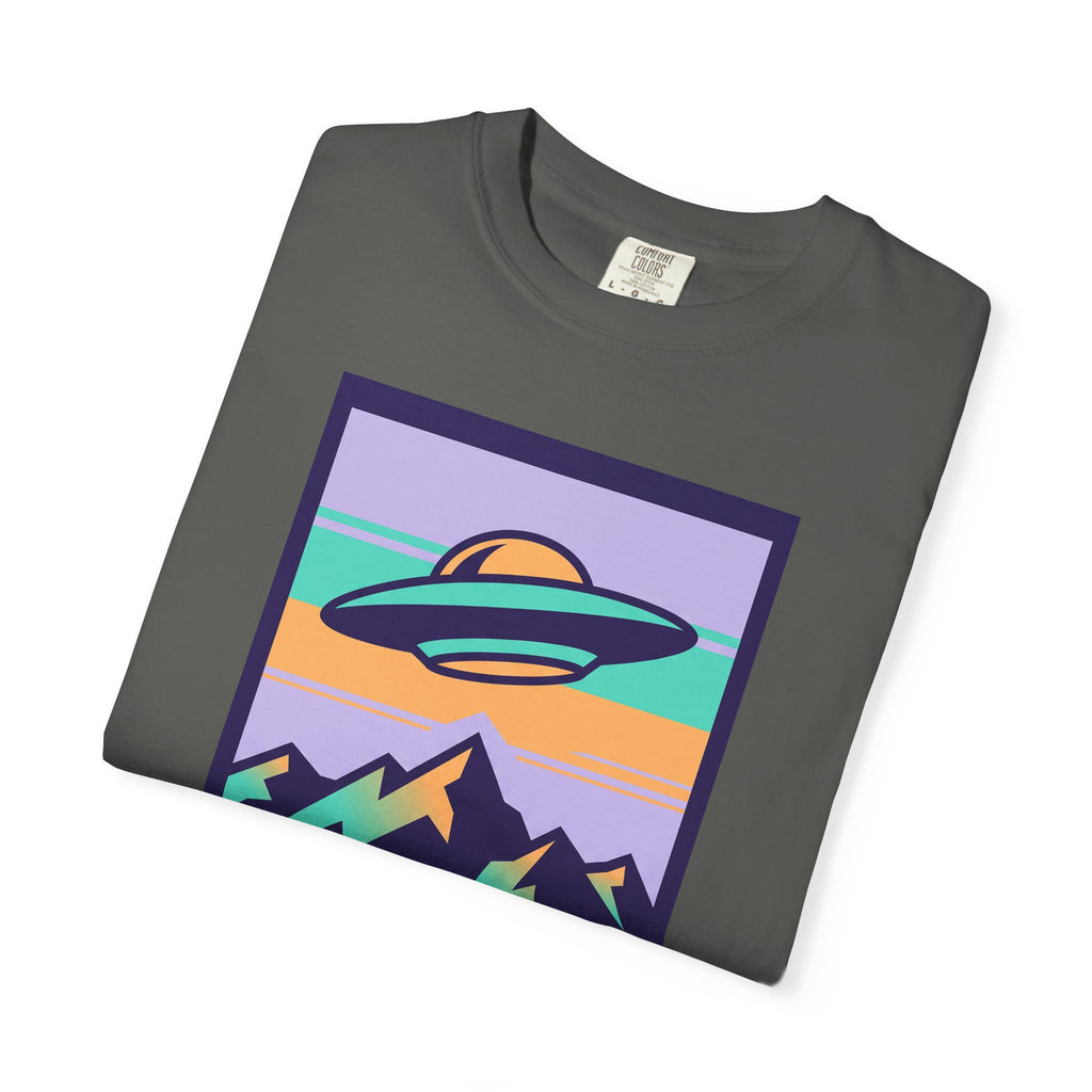 Dark gray T-shirt with UFO and mountains poster graphic on the front