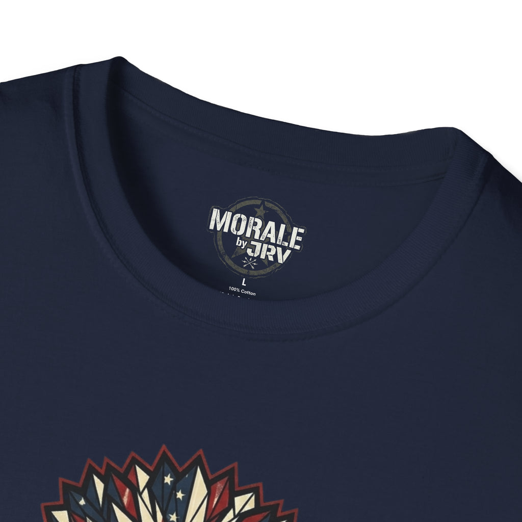 Camiseta Navy: etiqueta interior en el cuello y parte superior del gráfico