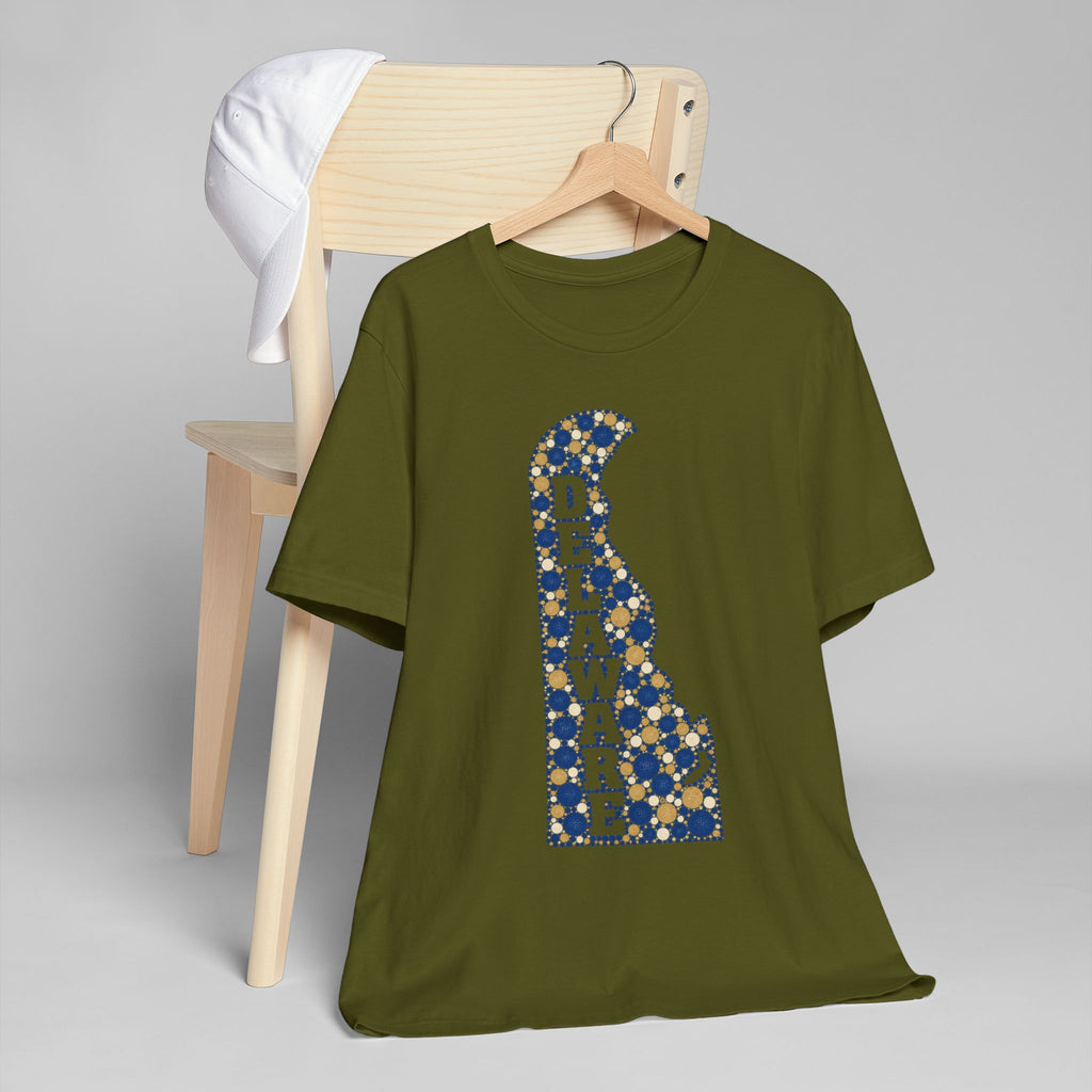 Green Delaware silhouette graphic T-shirt with blue and gold mosaic pattern
