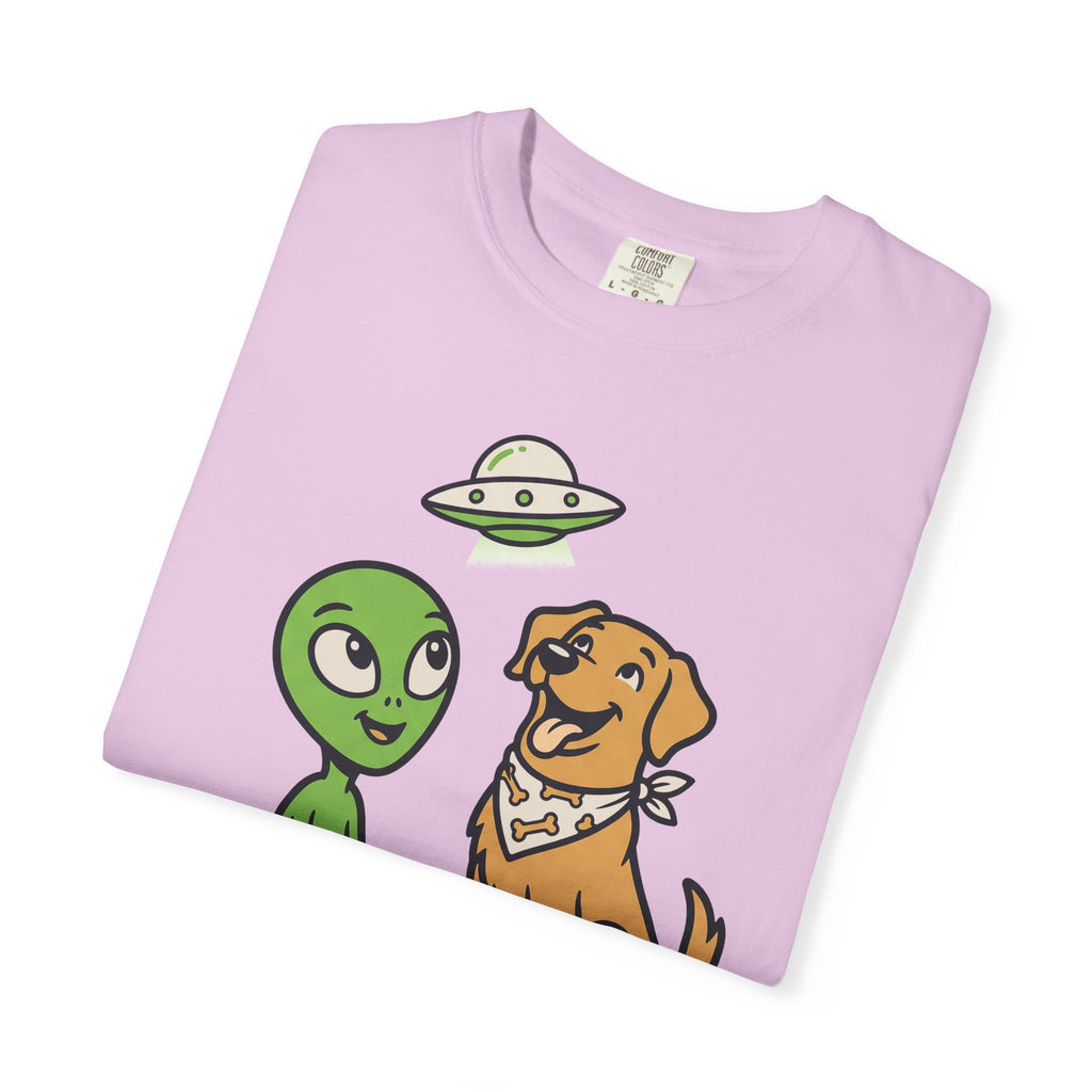 Light purple T-shirt with alien and dog cartoon graphic on the chest