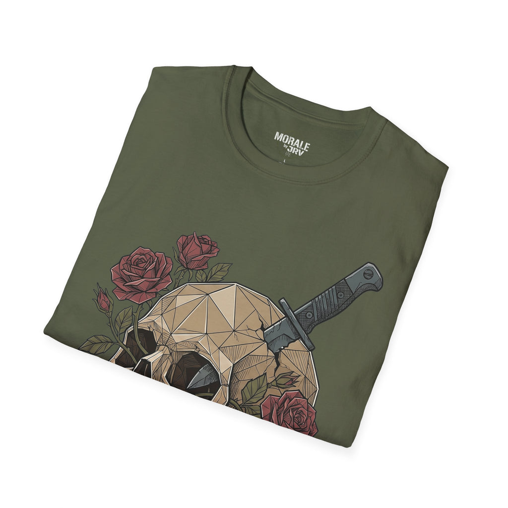 Military Green T-Shirt mit geometrischem Totenkopf, Dolch und Rosen-Grafik