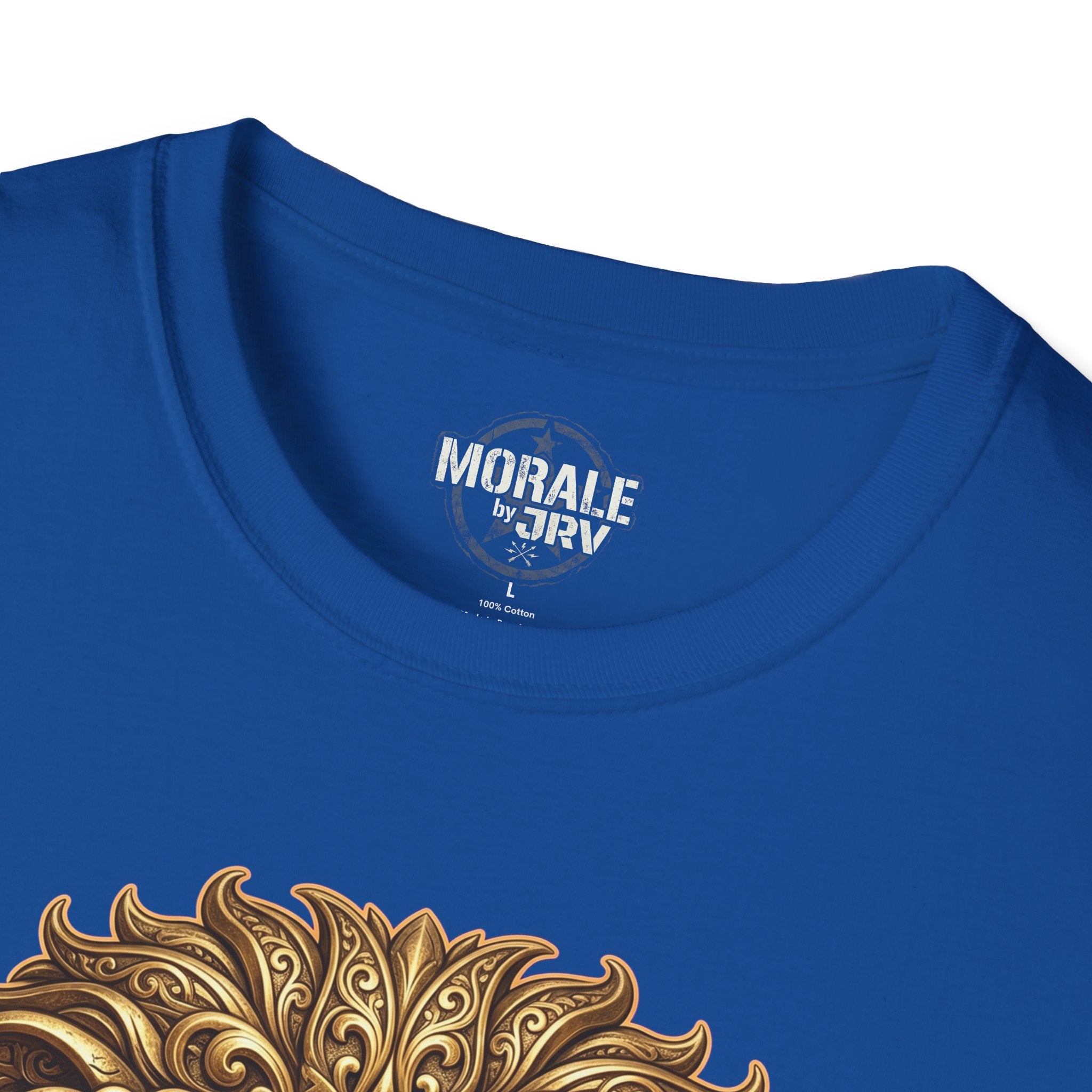 Royal blue t-shirt, crew neck with small logo and gold lion detail