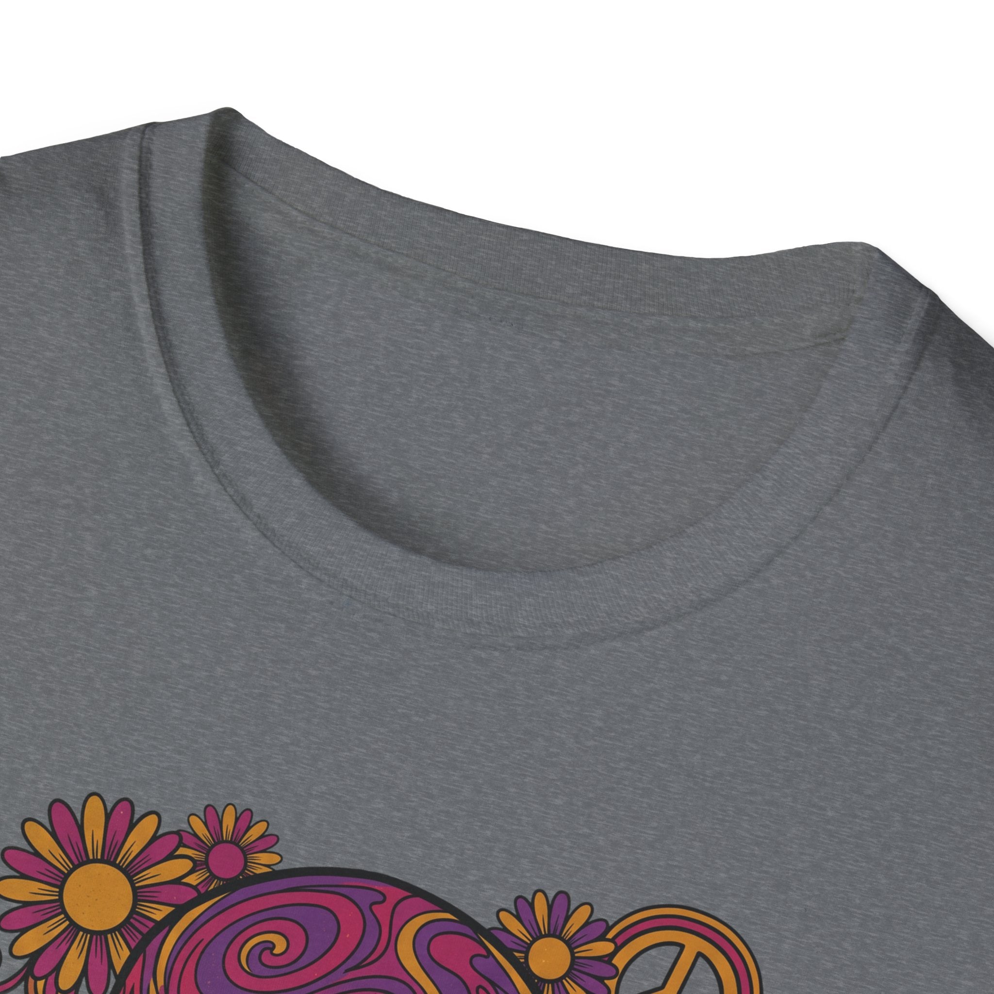 Grau meliertes T-Shirt mit Rundhalsausschnitt und angeschnittenem Totenkopf-Design