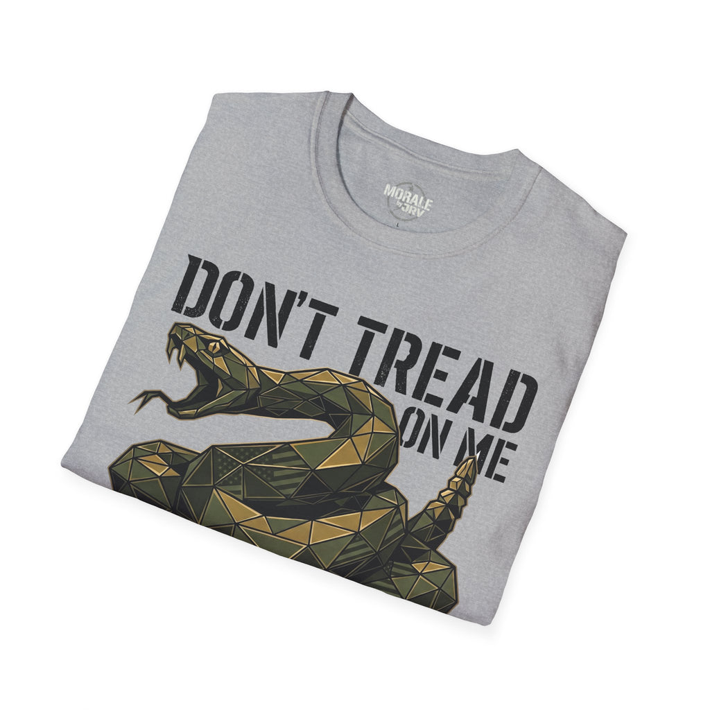 Sport grey graphic T-shirt with geometric rattlesnake and “DON’T TREAD ON ME”