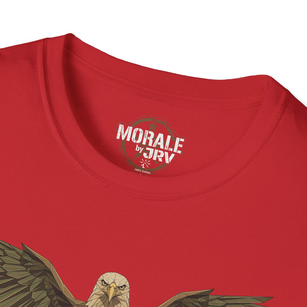 Soaring Hawk T-Shirt, Rot, Ausschnitt mit Vintage-Raptor-Illustration unten
