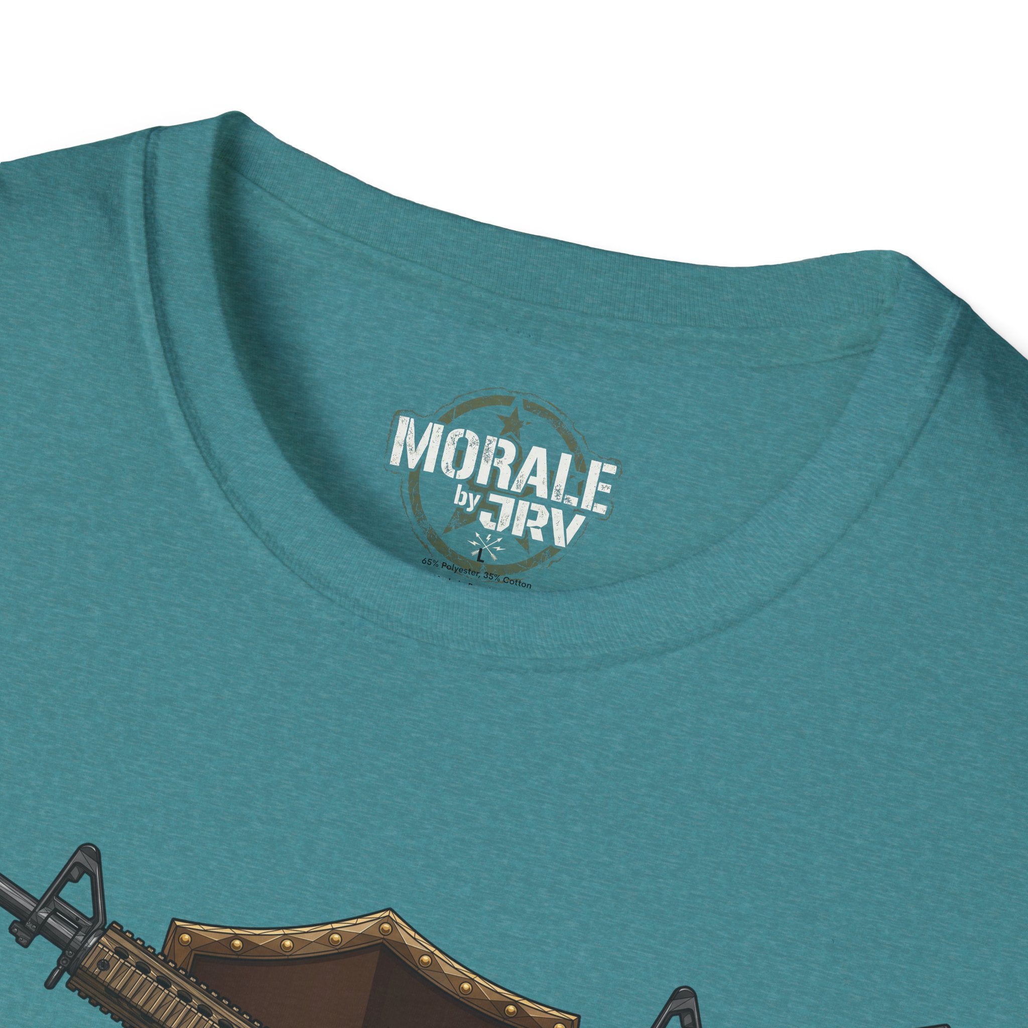 T-Shirt verde acqua con stampa “MORALE by TRV” sul colletto