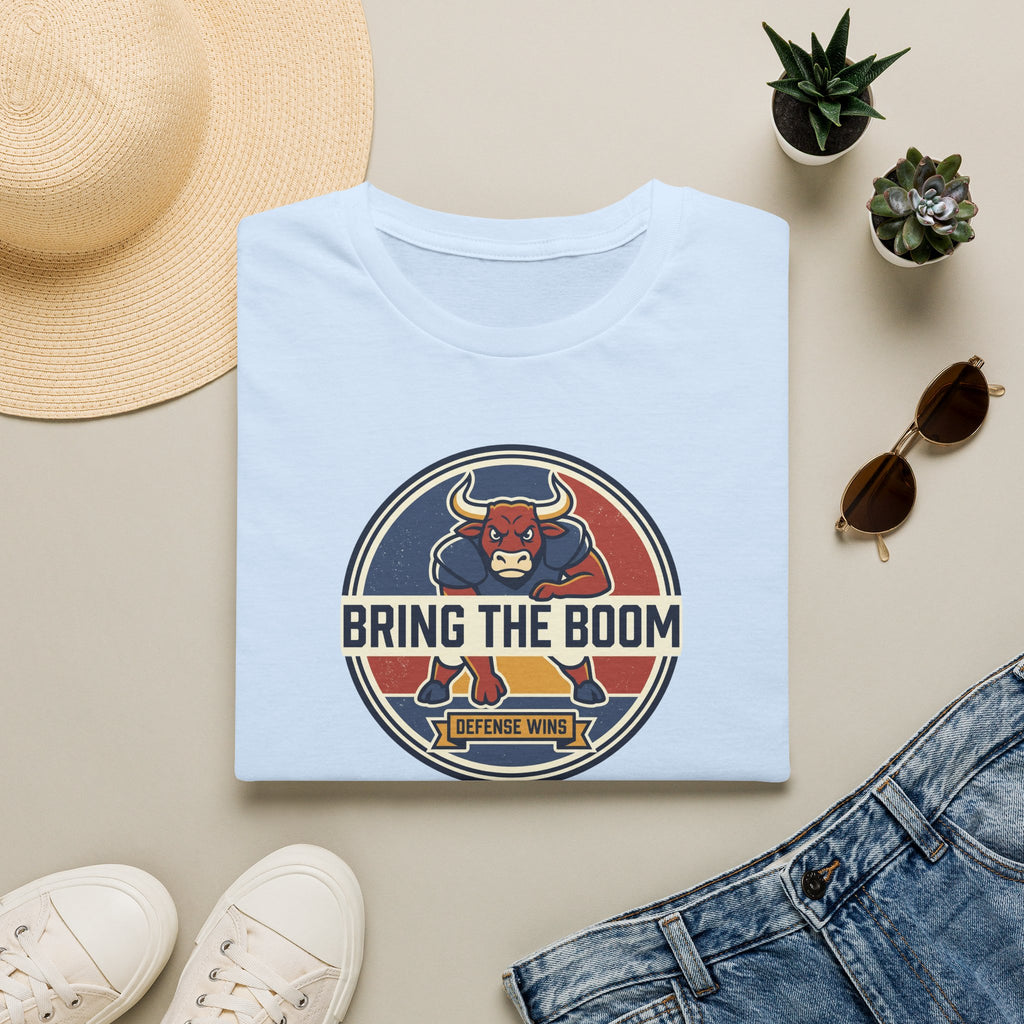 Bull mascot graphic T-shirt in light blue with round logo front print