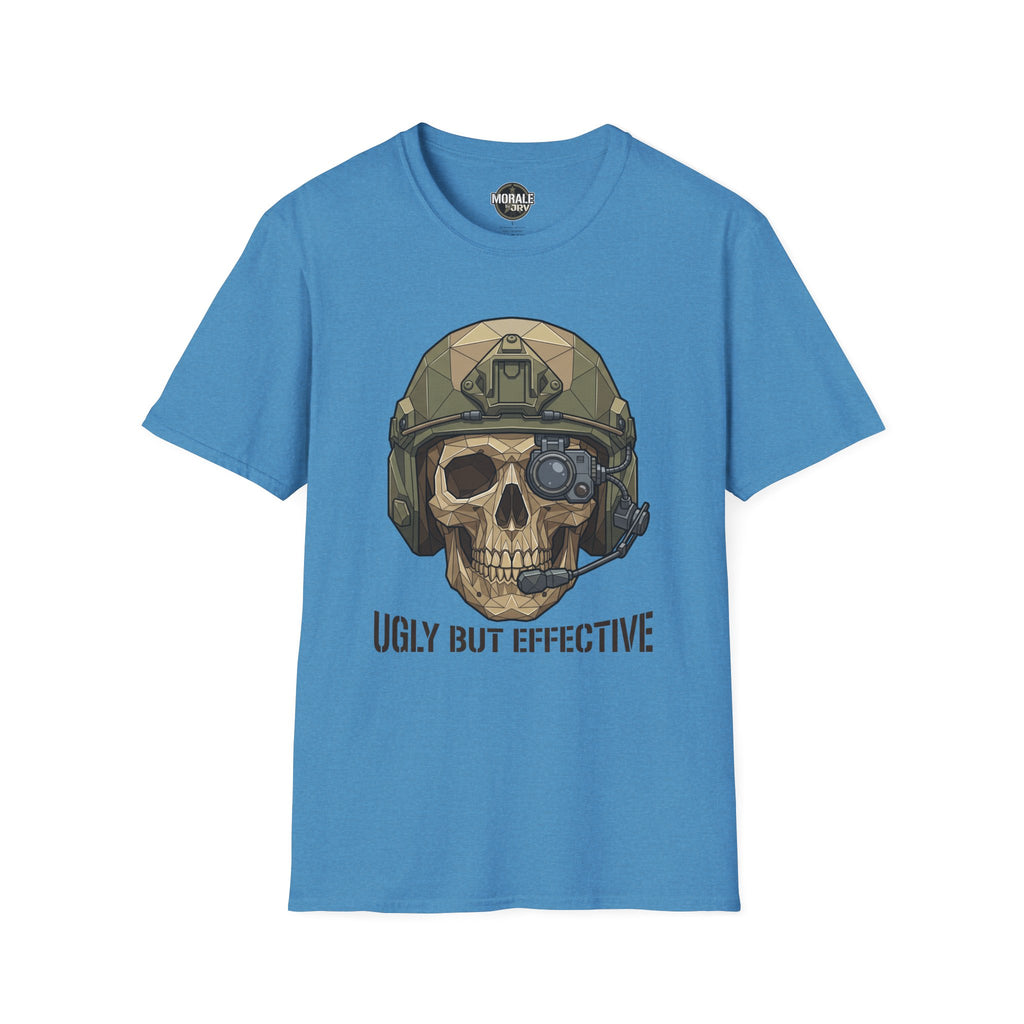 Blaues T-Shirt mit Totenkopf im taktischen Helm und „Ugly But Effective“ Print