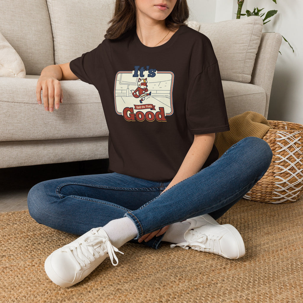 Black T-shirt on model with retro fox skateboard graphic and text “It’s Good”