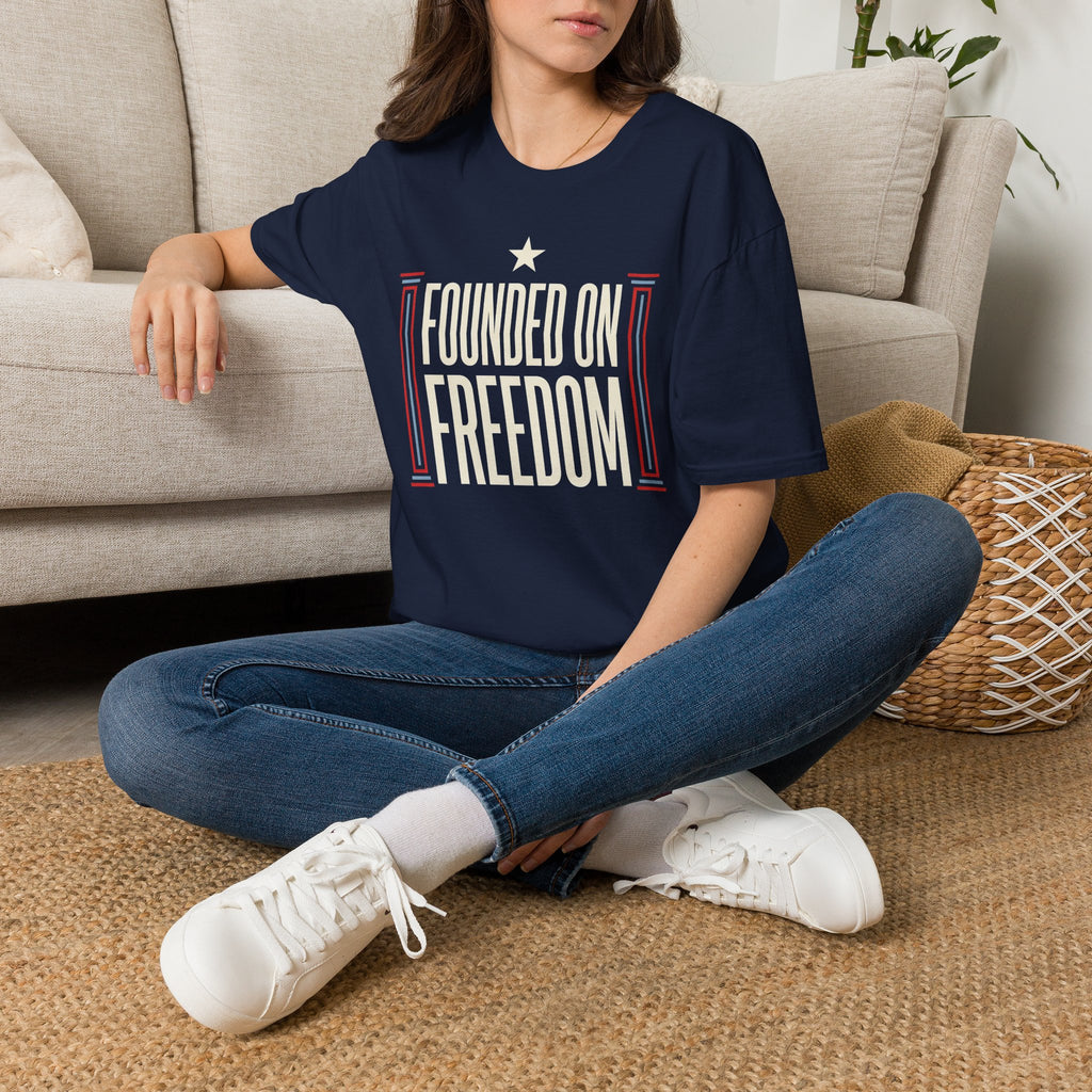 Navy crewneck T-shirt with star and freedom text graphic