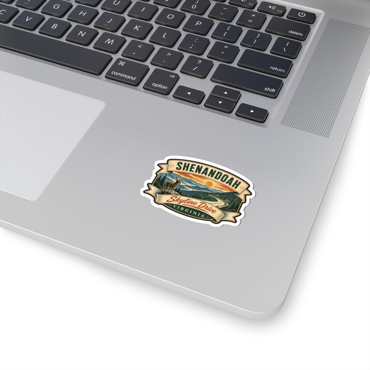 Shenandoah Skyline Drive retro travel sticker, green and gold ribbon emblem with text