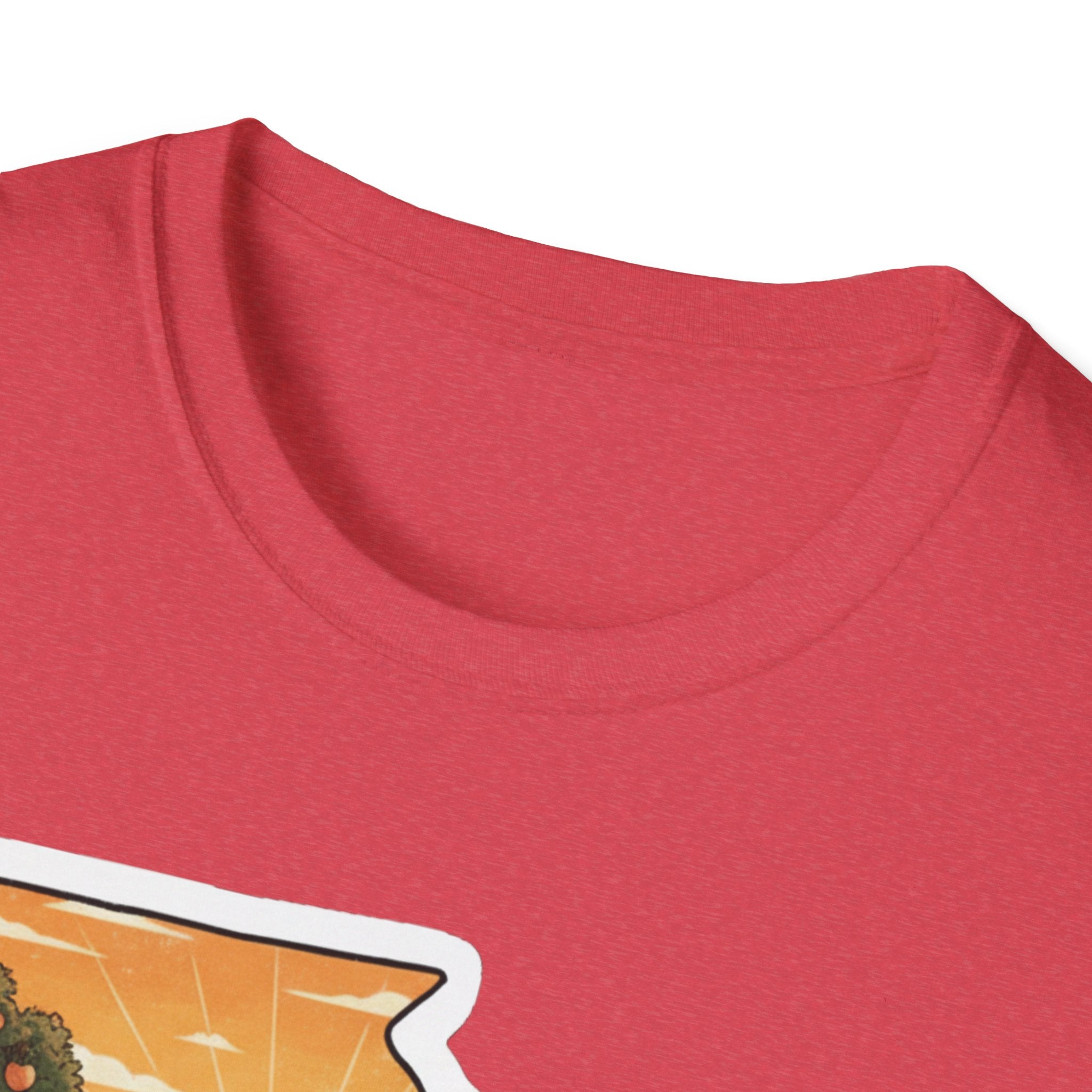 I Am Georgia T-shirt, heather red, close-up of crew neck and graphic edge