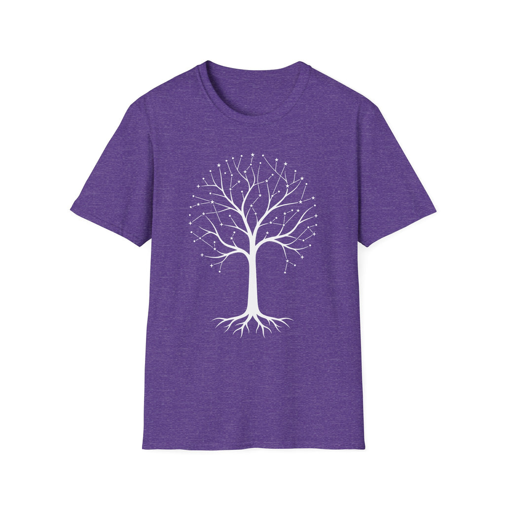 Camiseta morada con árbol de la vida en constelación y raíces botánicas blancas