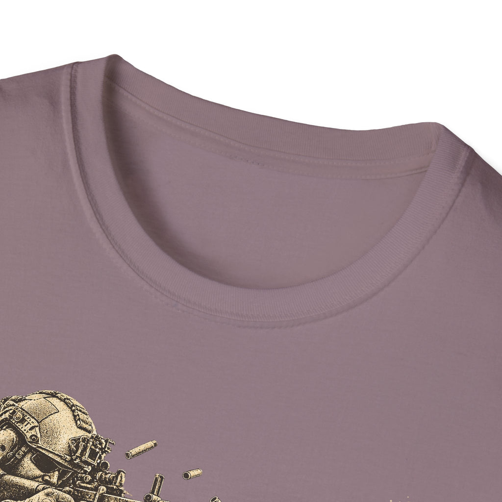 Mauve crewneck T-shirt with partial vintage soldier and machine gun graphic