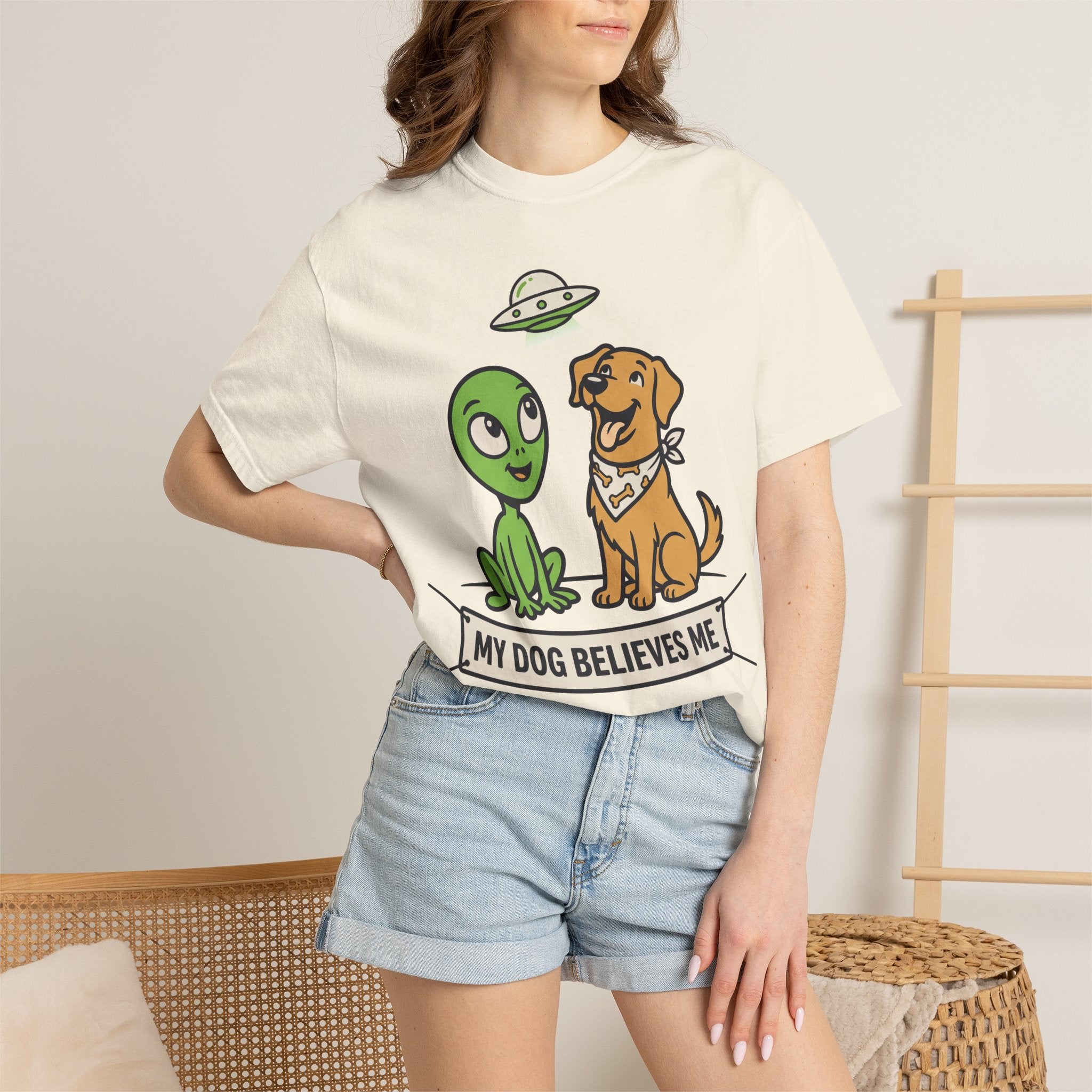 Ivory crewneck T-shirt with alien and brown dog cartoon graphic