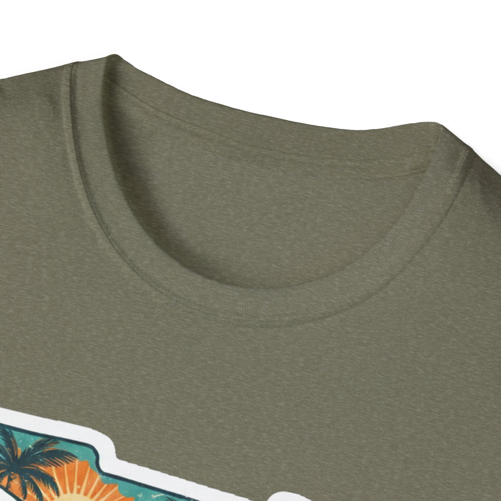 Florida T-shirt in military green, crew neck close-up