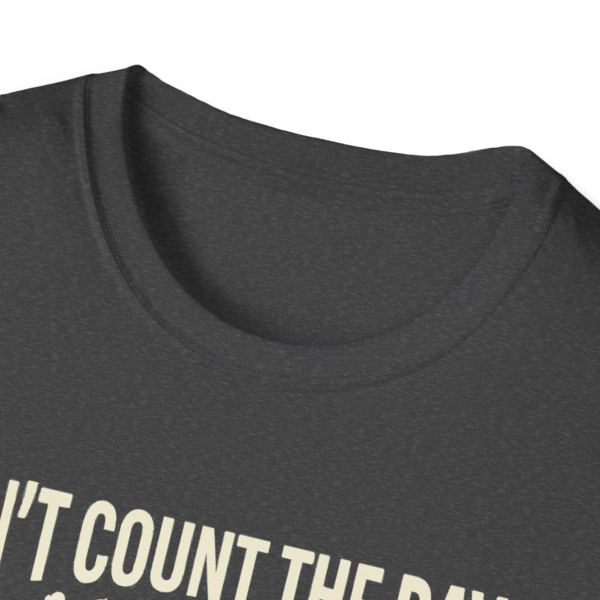 T-shirt Dark Heather: crew neck close-up