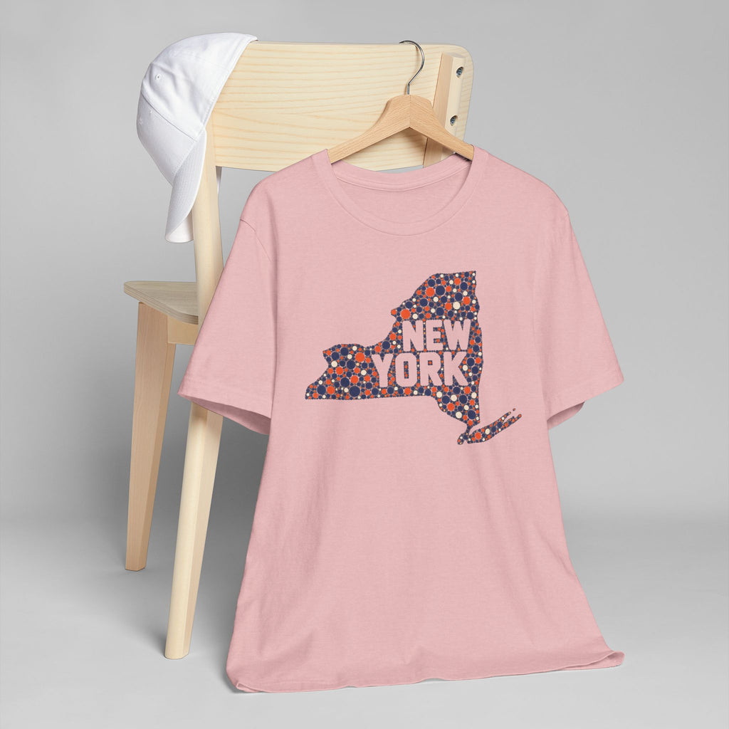 Pink crewneck T-shirt with dotted New York state graphic