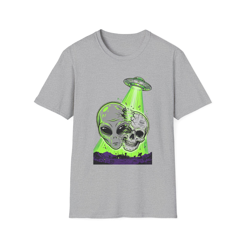 Alien & Skull T-Shirt, UFO tractor beam skull graphic on light gray tee