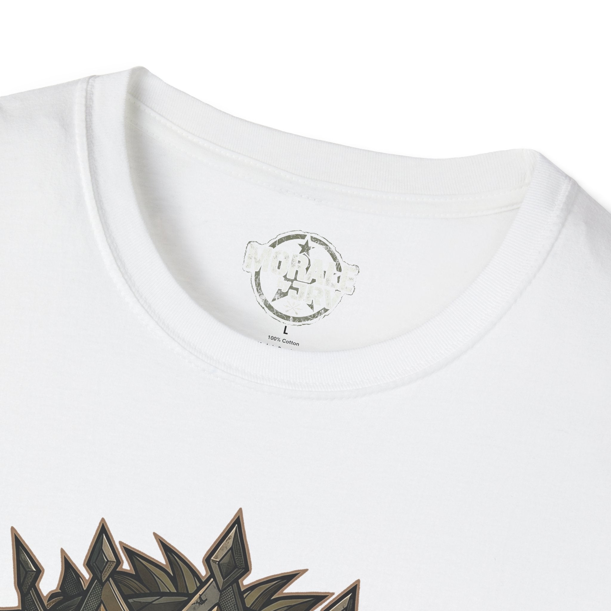 Regal Lion T-Shirt in white, crewneck with small circular chest label