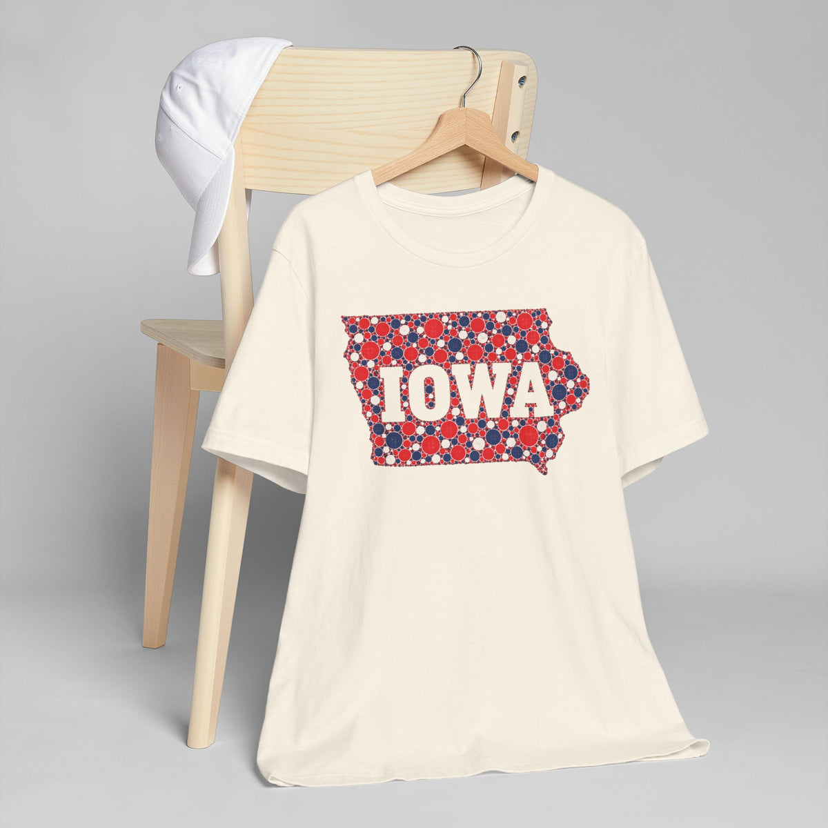Iowa State Floral Pattern T-Shirt | Red White and Blue Iowa Outline Graphic Tee
