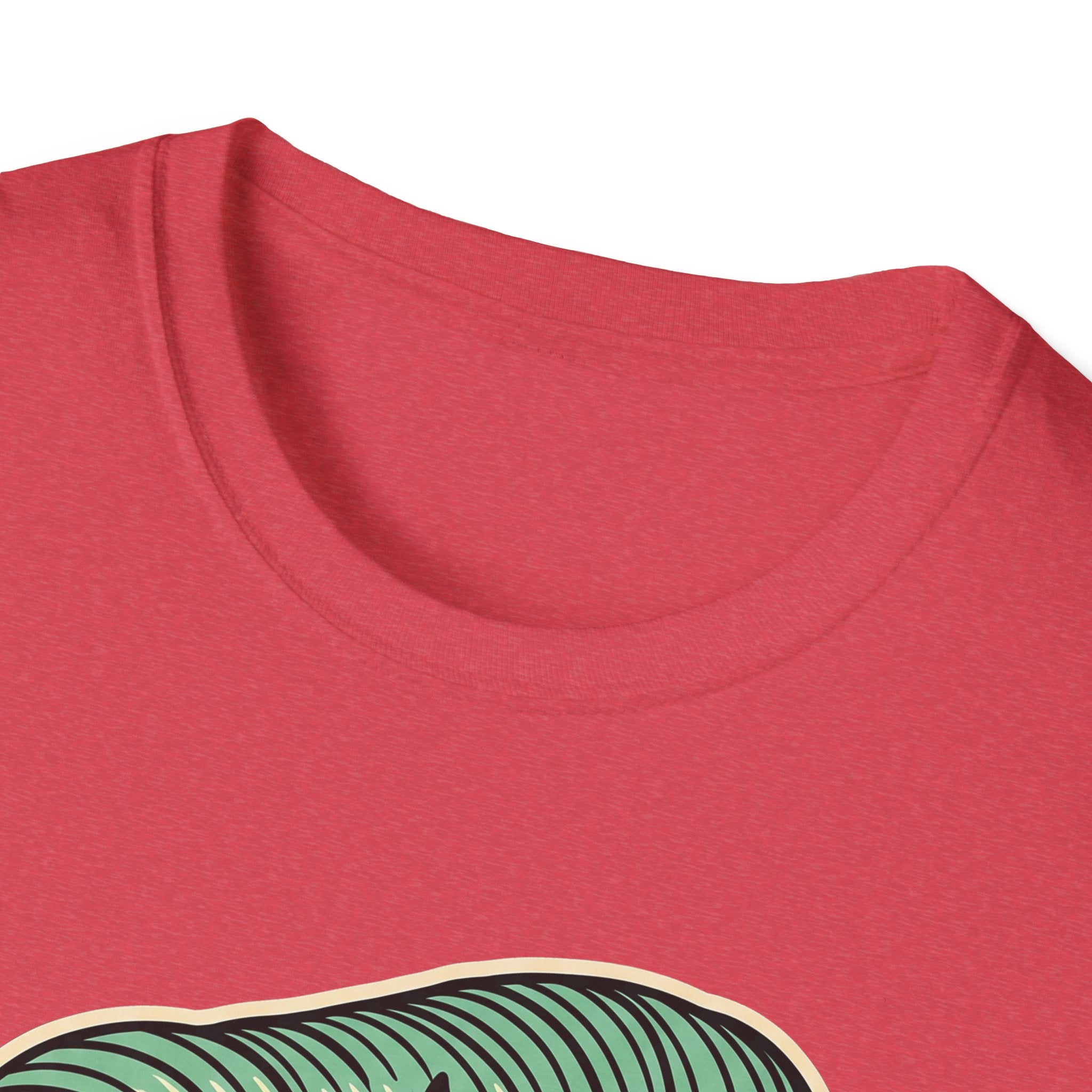 Rockabilly T-shirt neckline and graphic detail, heather red bandana skull artwork