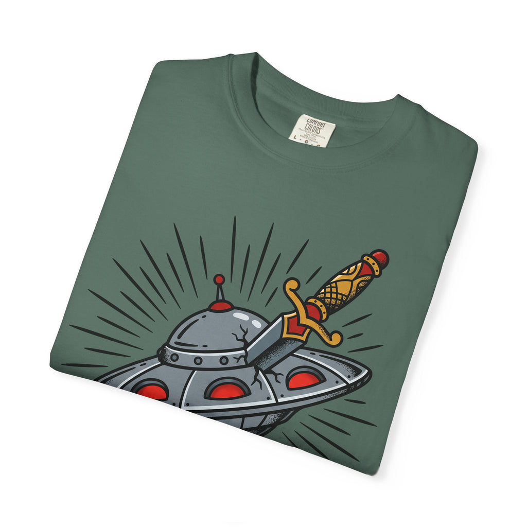 Dark green short-sleeve T-shirt with UFO and dagger “No Trespassing” graphic