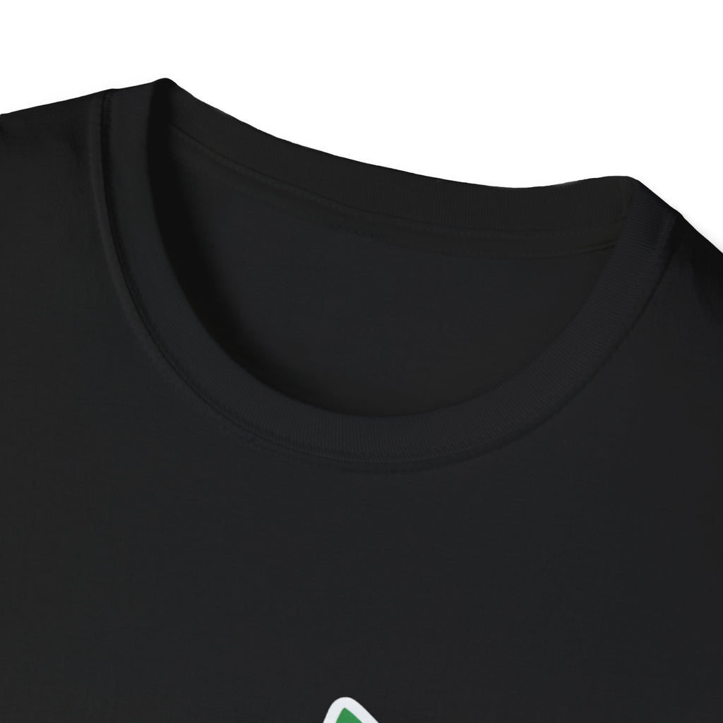 Virginia state T‑shirt neckline, black crew neck close-up