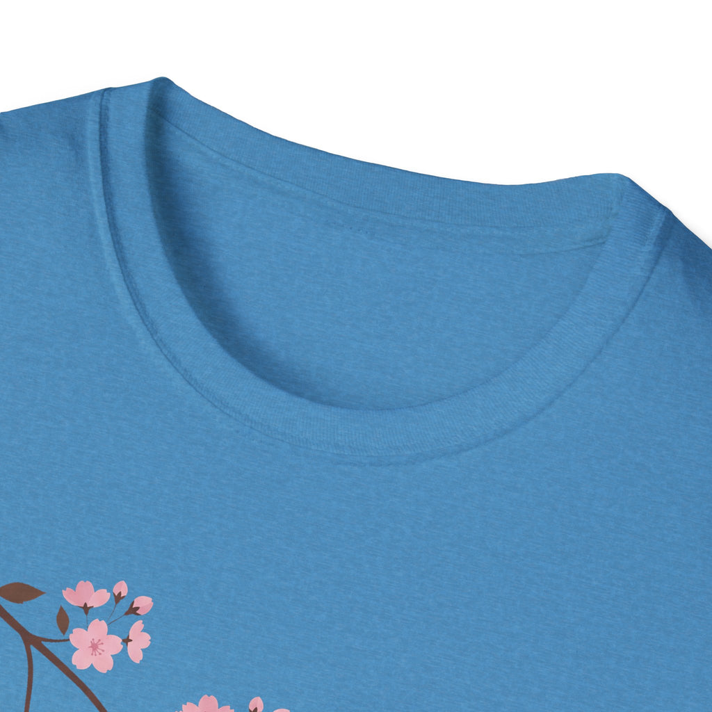 Cherry Blossom Branch T-Shirt in hellem Blau, Detailansicht vom Halsausschnitt