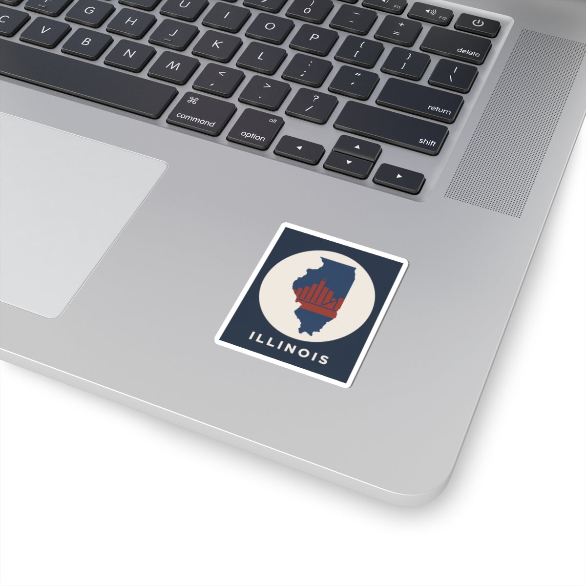 Illinois state map sticker with Chicago skyline in blue square
