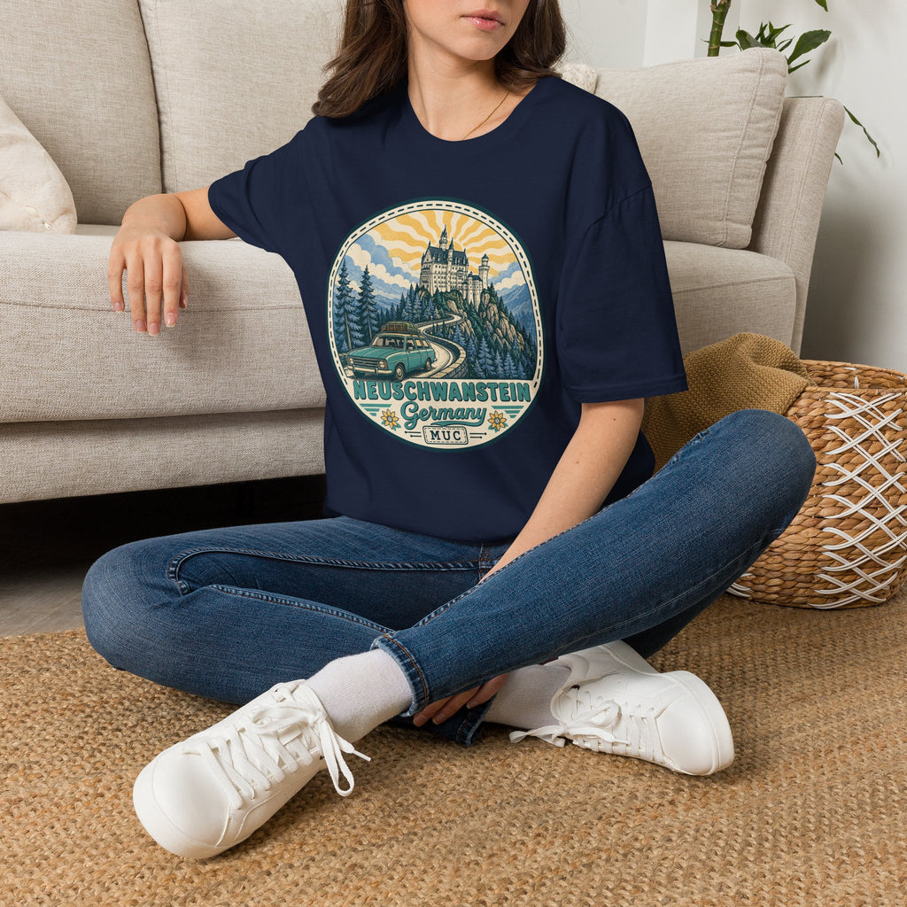 Navy T-shirt with round Neuschwanstein castle illustration graphic on the chest